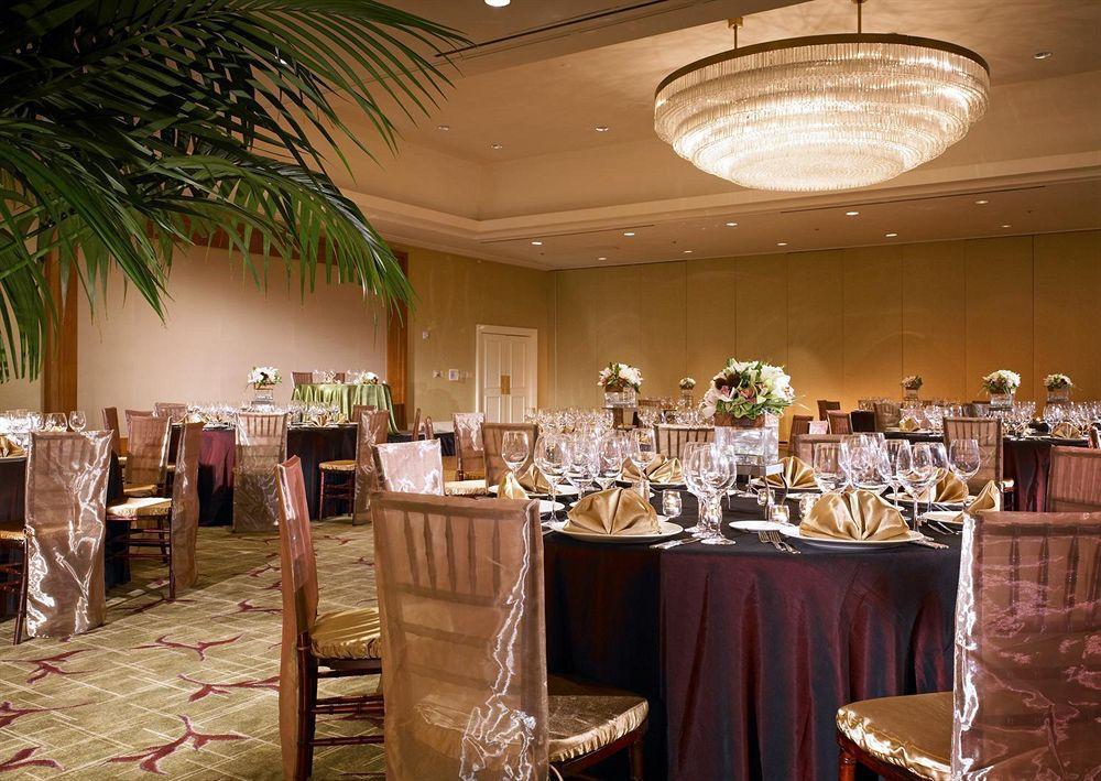 The Westin South Coast Plaza, Hotel