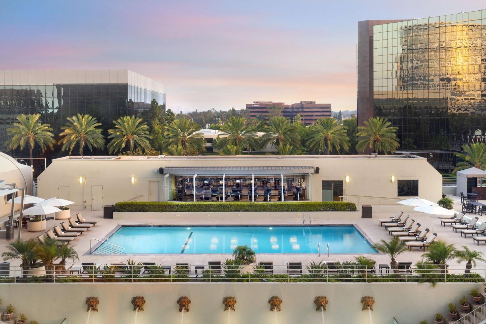 The Westin South Coast Plaza, 4*